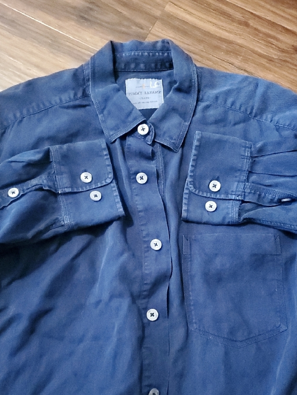 Tommy Bahama Navy Blue Long-Sleeve Button-Down Shirt - Picture 3 of 7